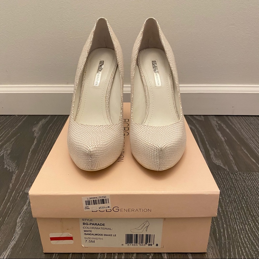 BCBG white sandalwood snake platform pumps